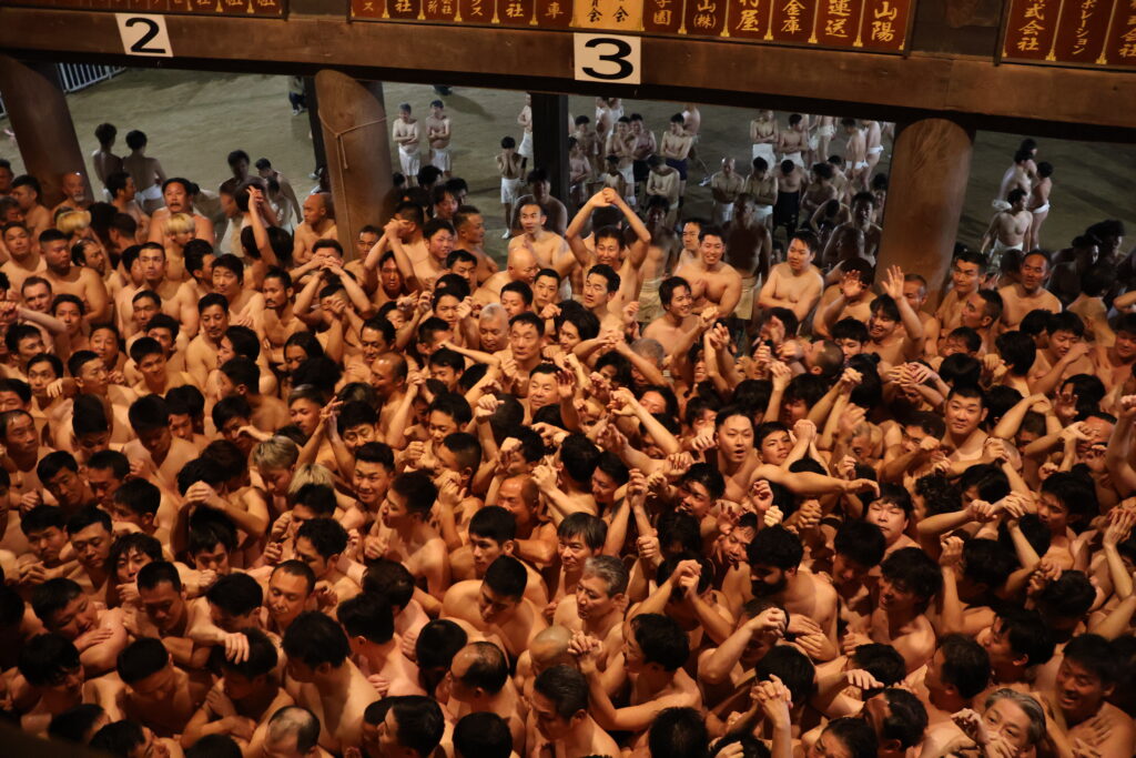 西大寺会陽（はだか祭り）