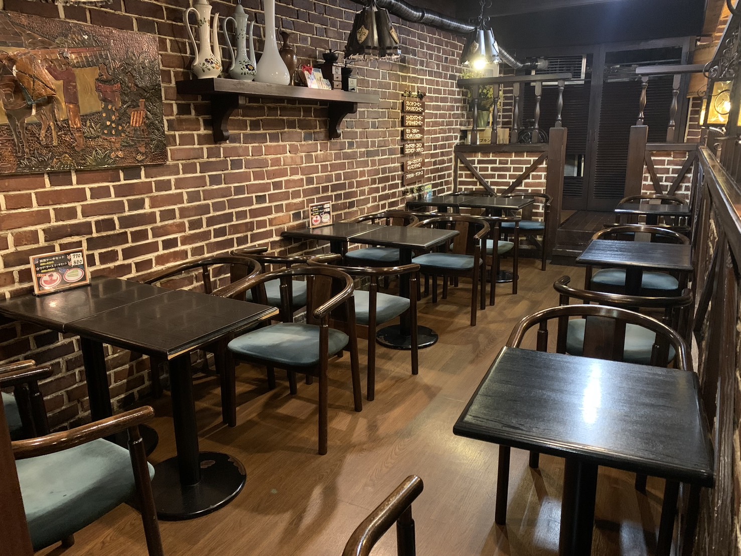 岡山市のレトロな喫茶店をめぐる